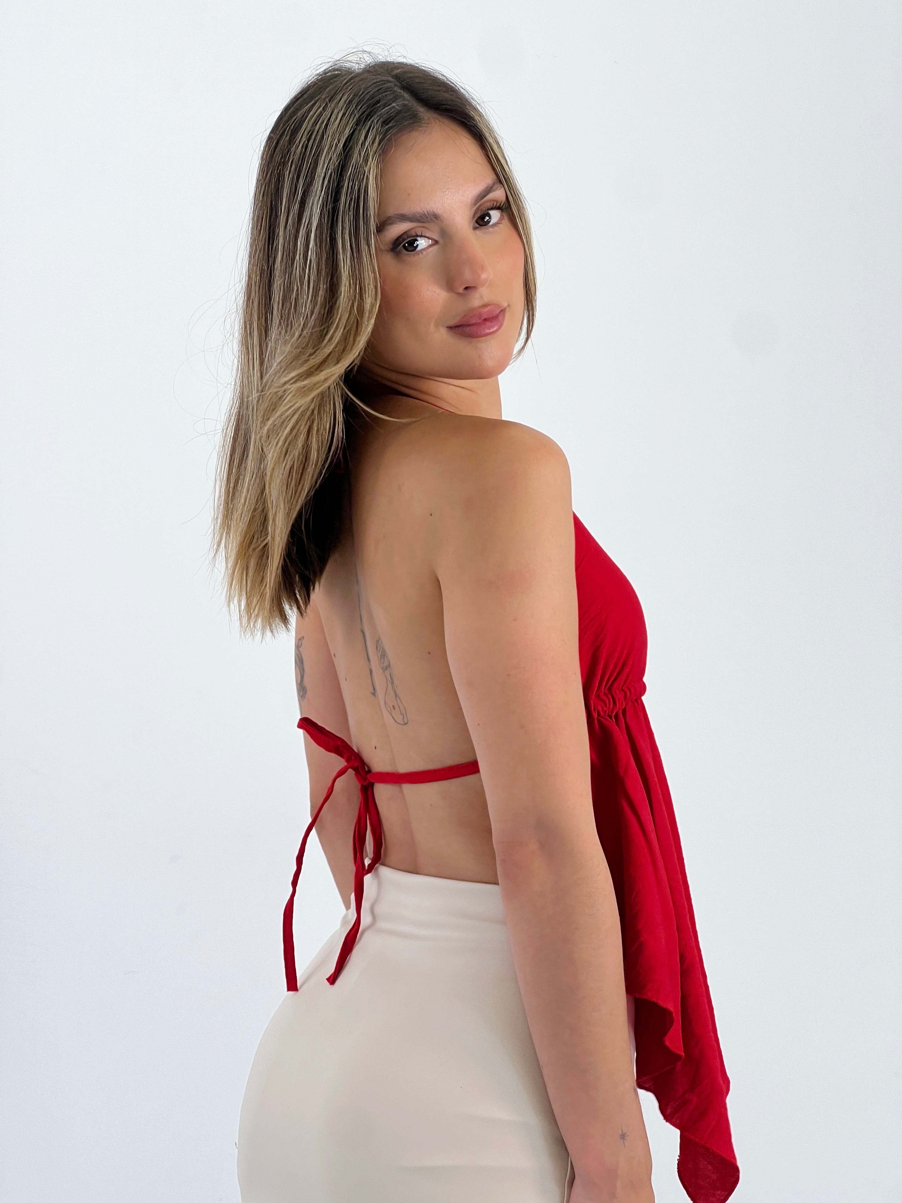 Top tirants halter amb volants