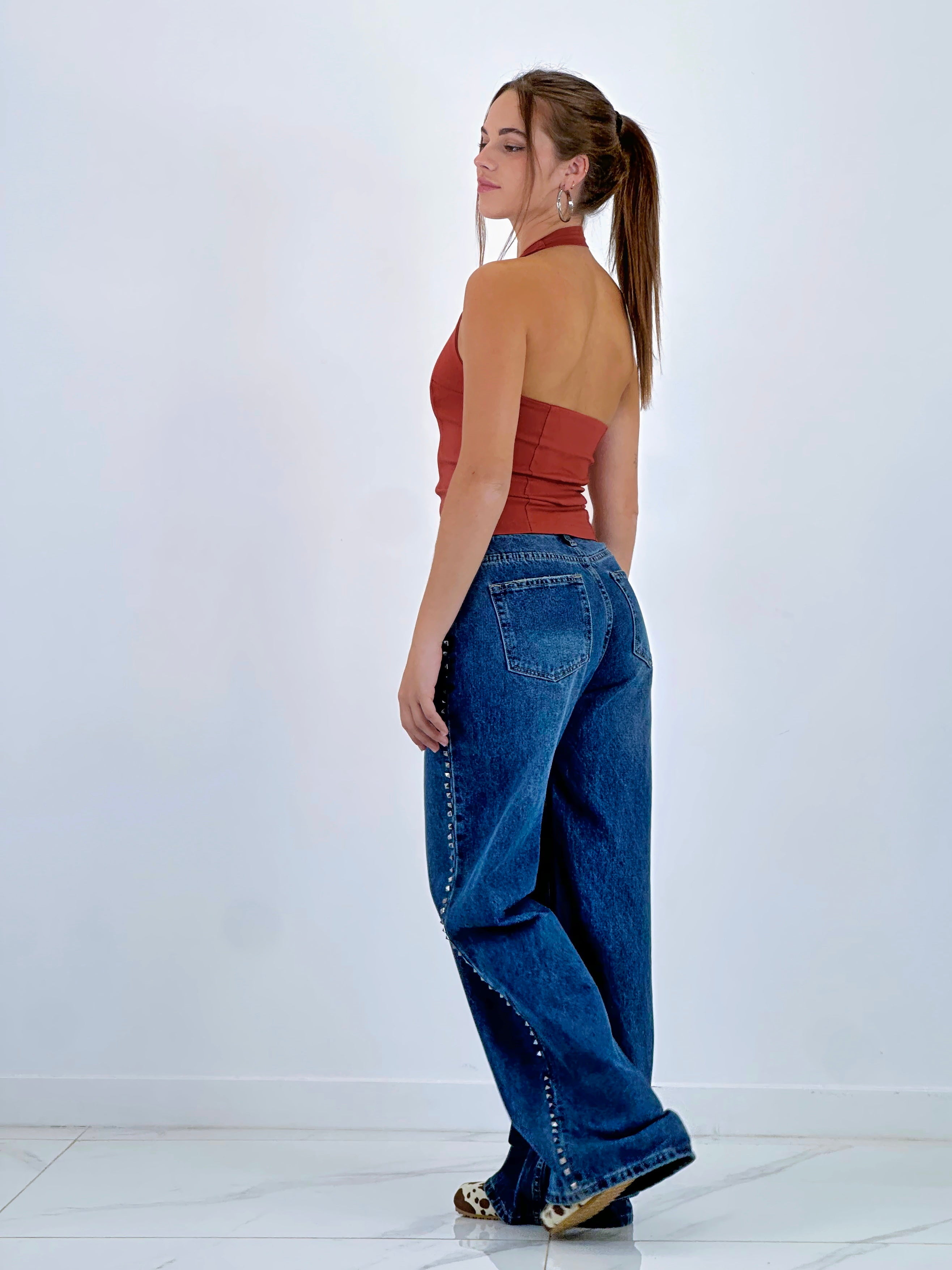 Jeans wide leg tiro alto tachuelas - Zebra&Maduixa®
