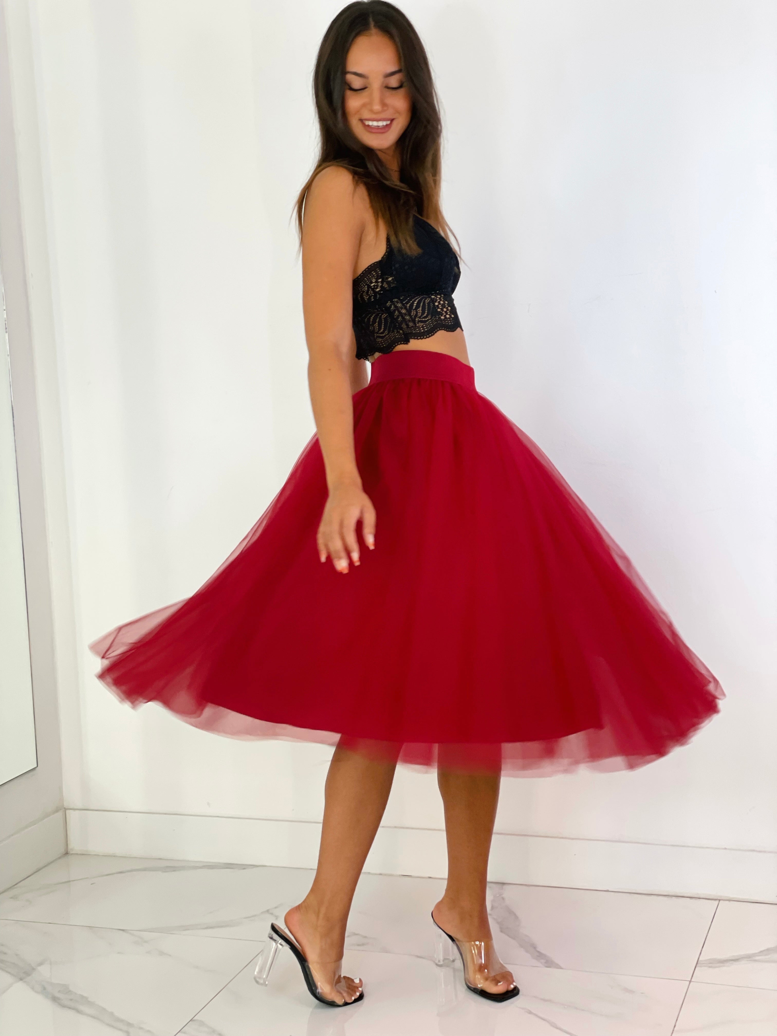 Falda de tul midi roja - elegante para boda o eventos o ceremonia | Zebra&Maduixa