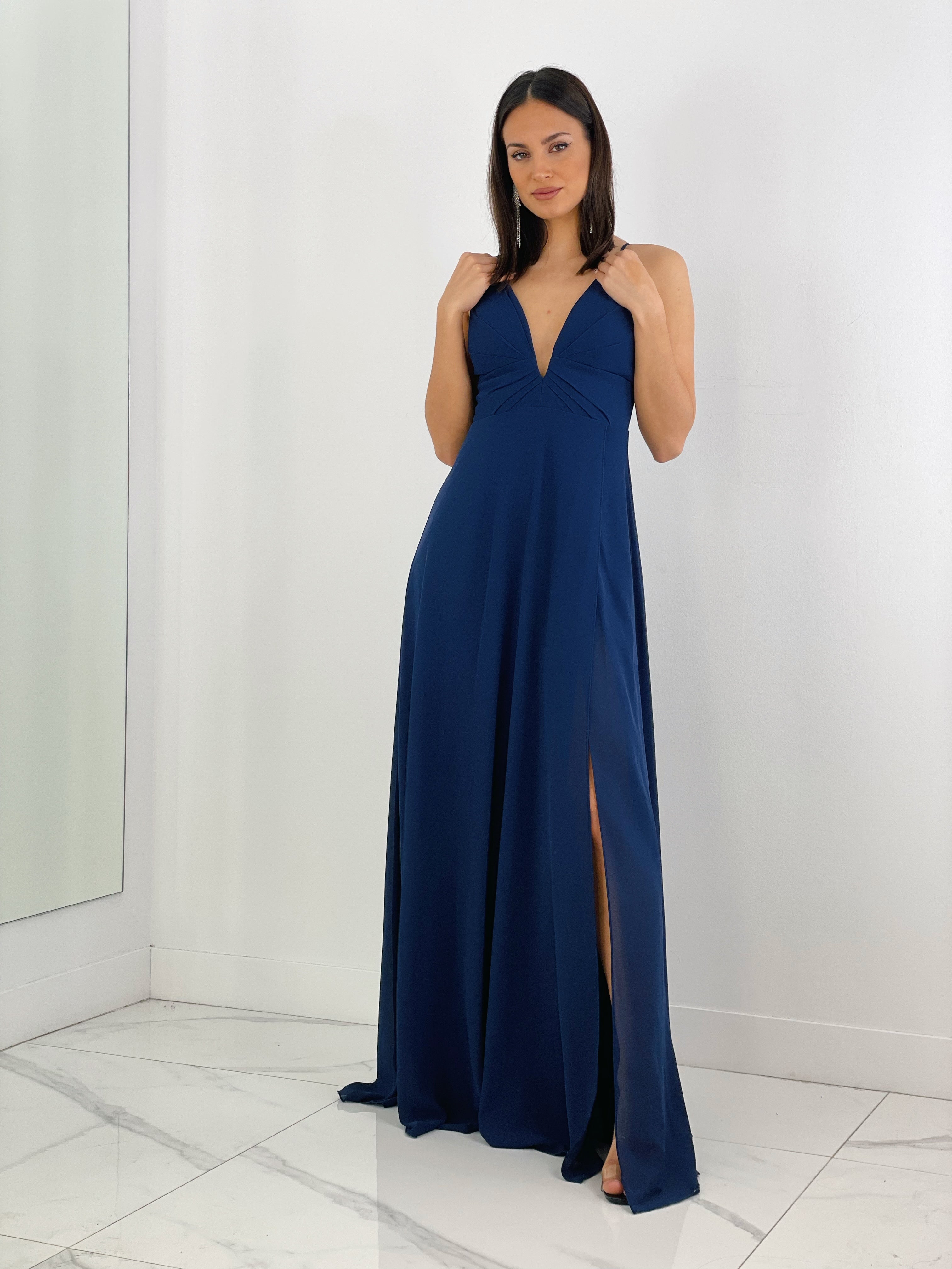 Vestido ceremonia escote v con corte azul marino | Zebra&Maduixa