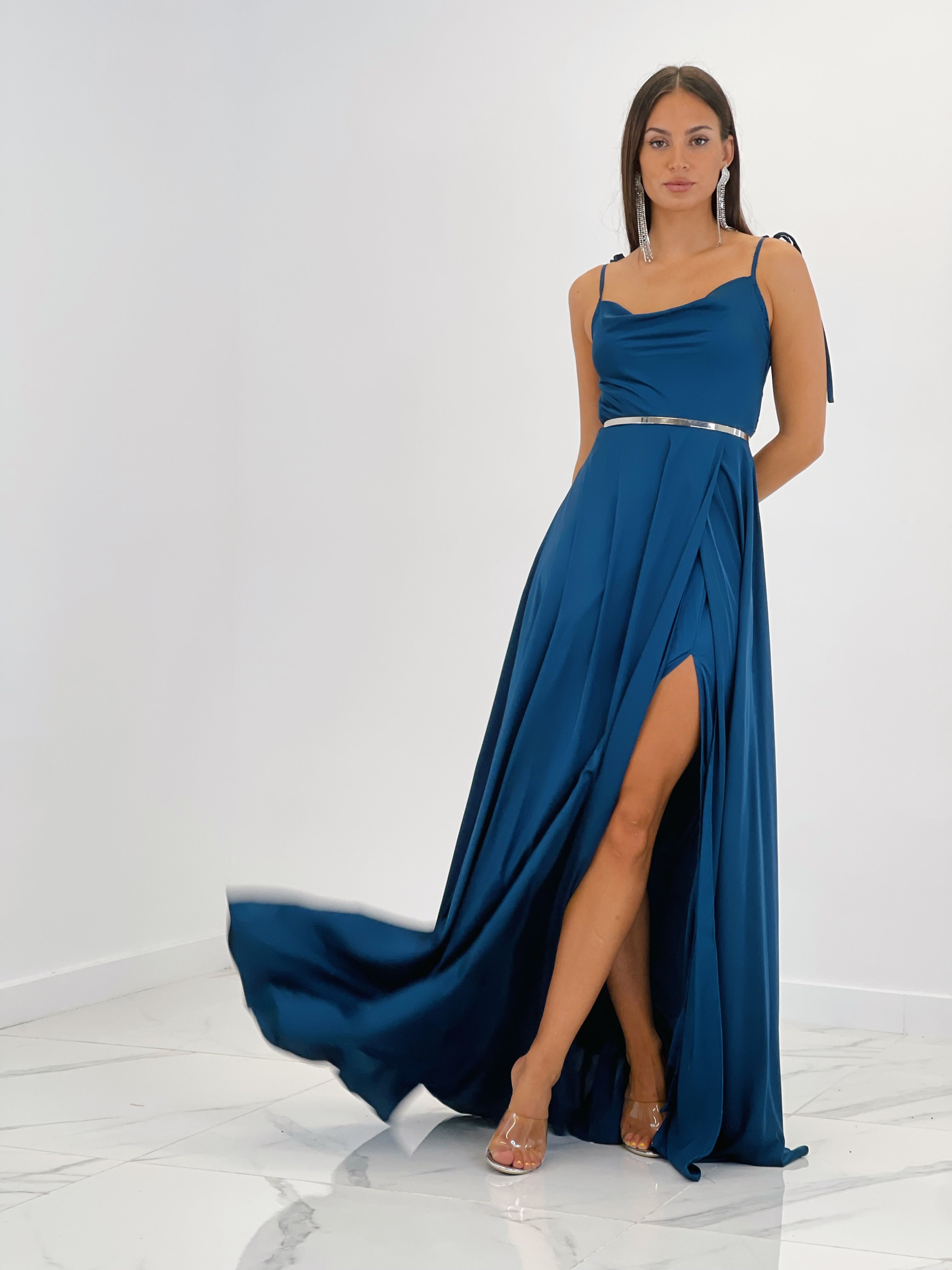 Vestit cascada cerimònia Loren