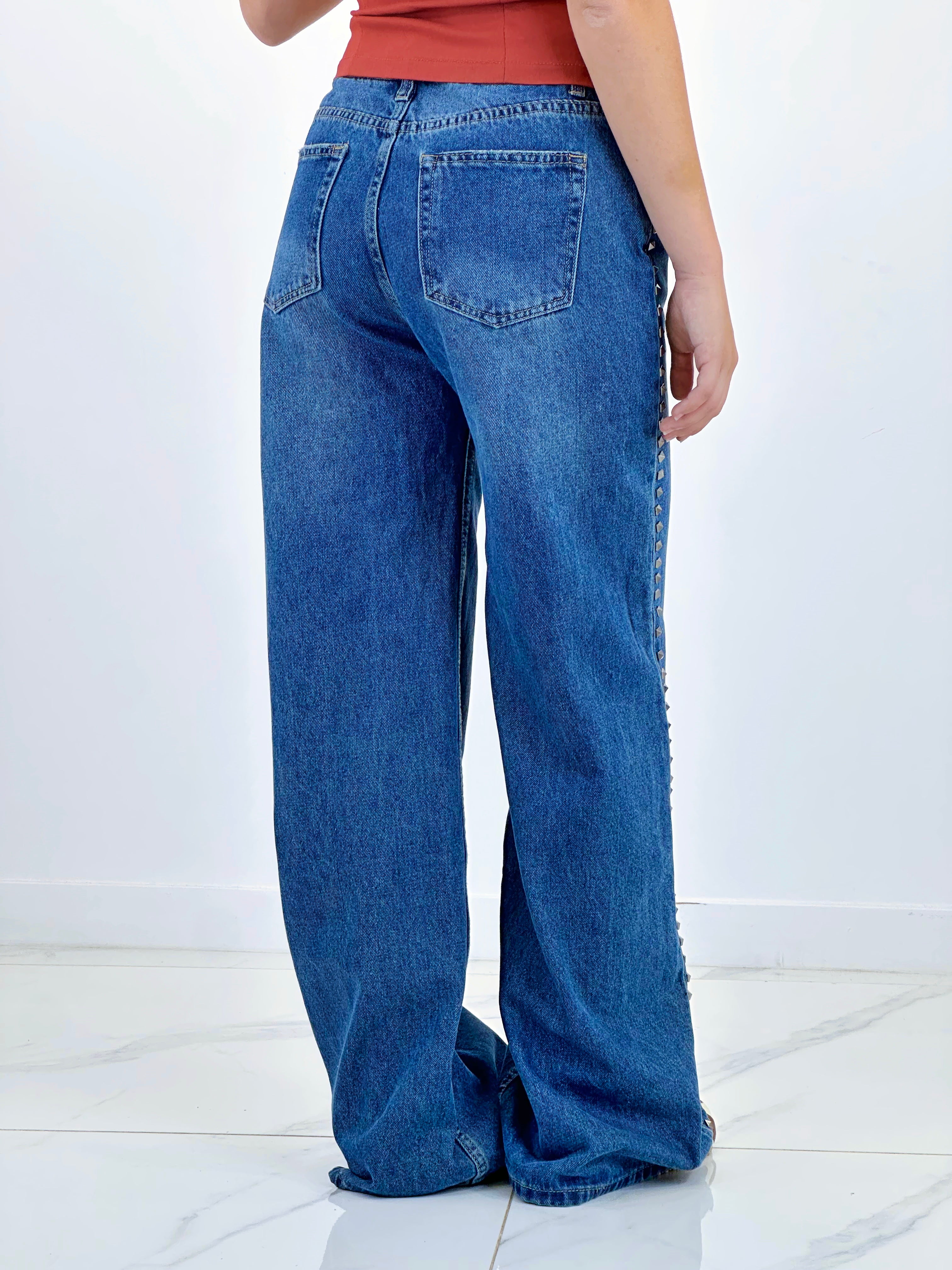 Jeans wide leg tiro alto tachuelas - Zebra&Maduixa®