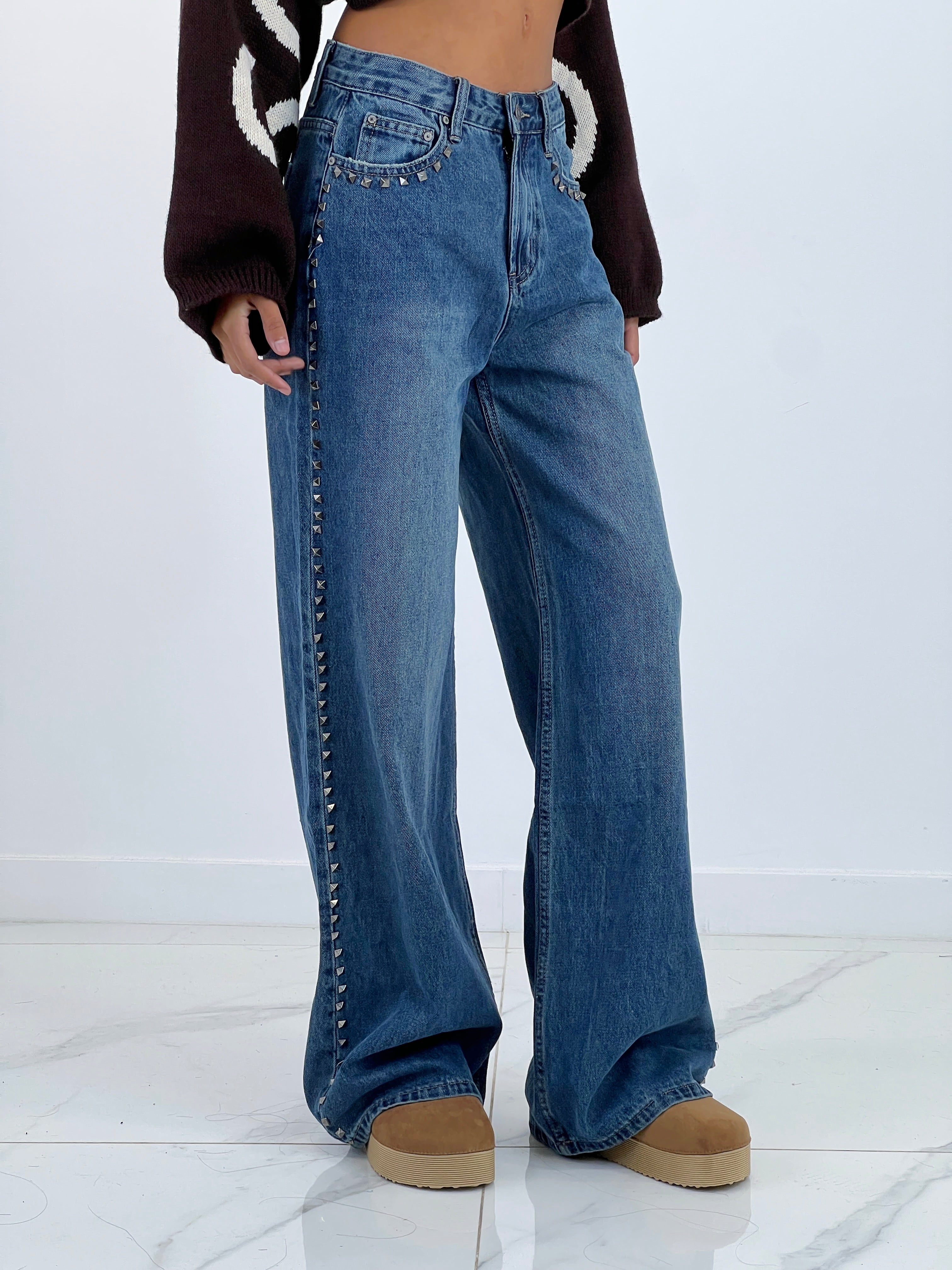 Jeans wide leg tiro alto tachuelas - Zebra&Maduixa®