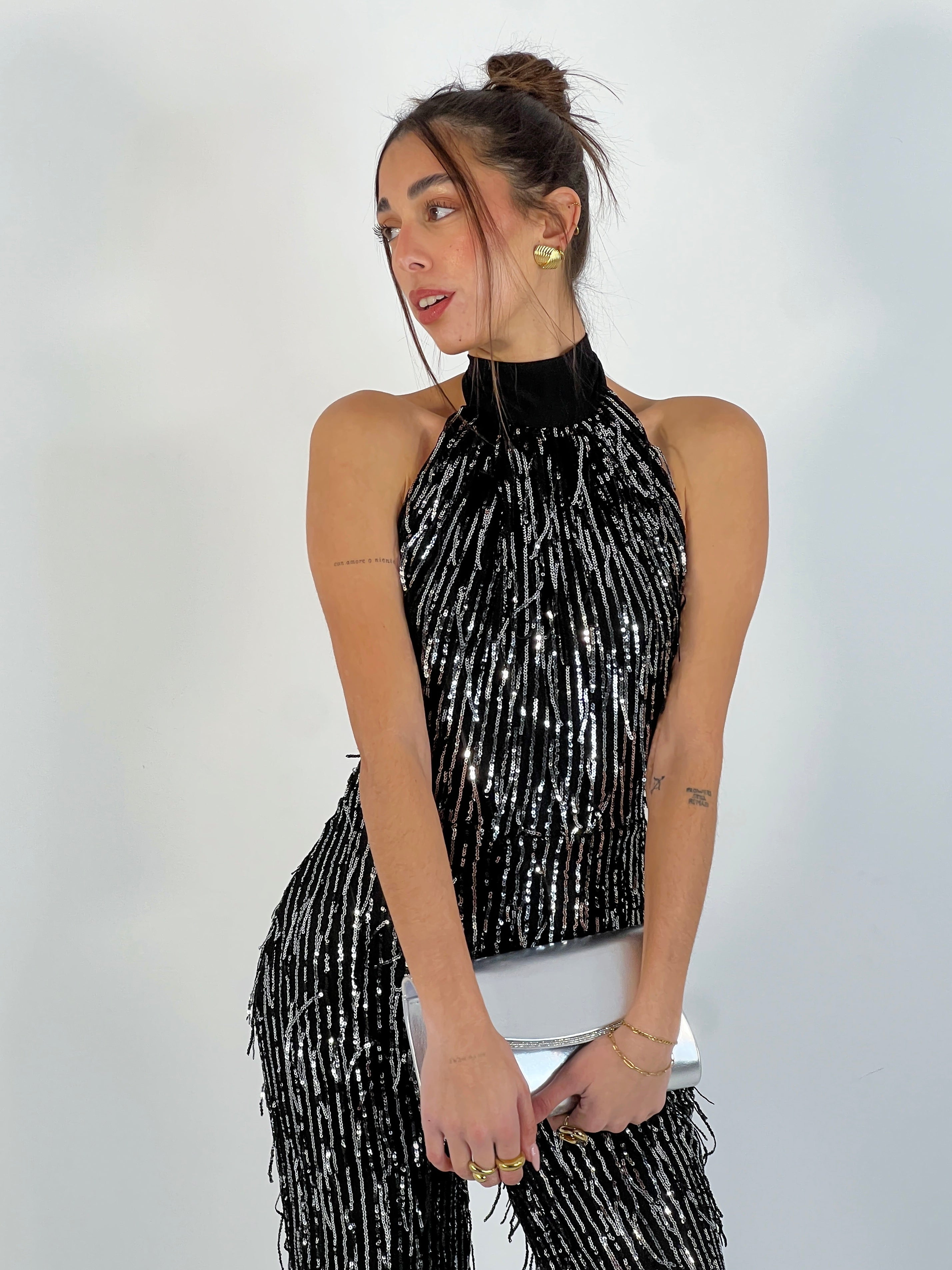 Mono halter con frange e paillettes