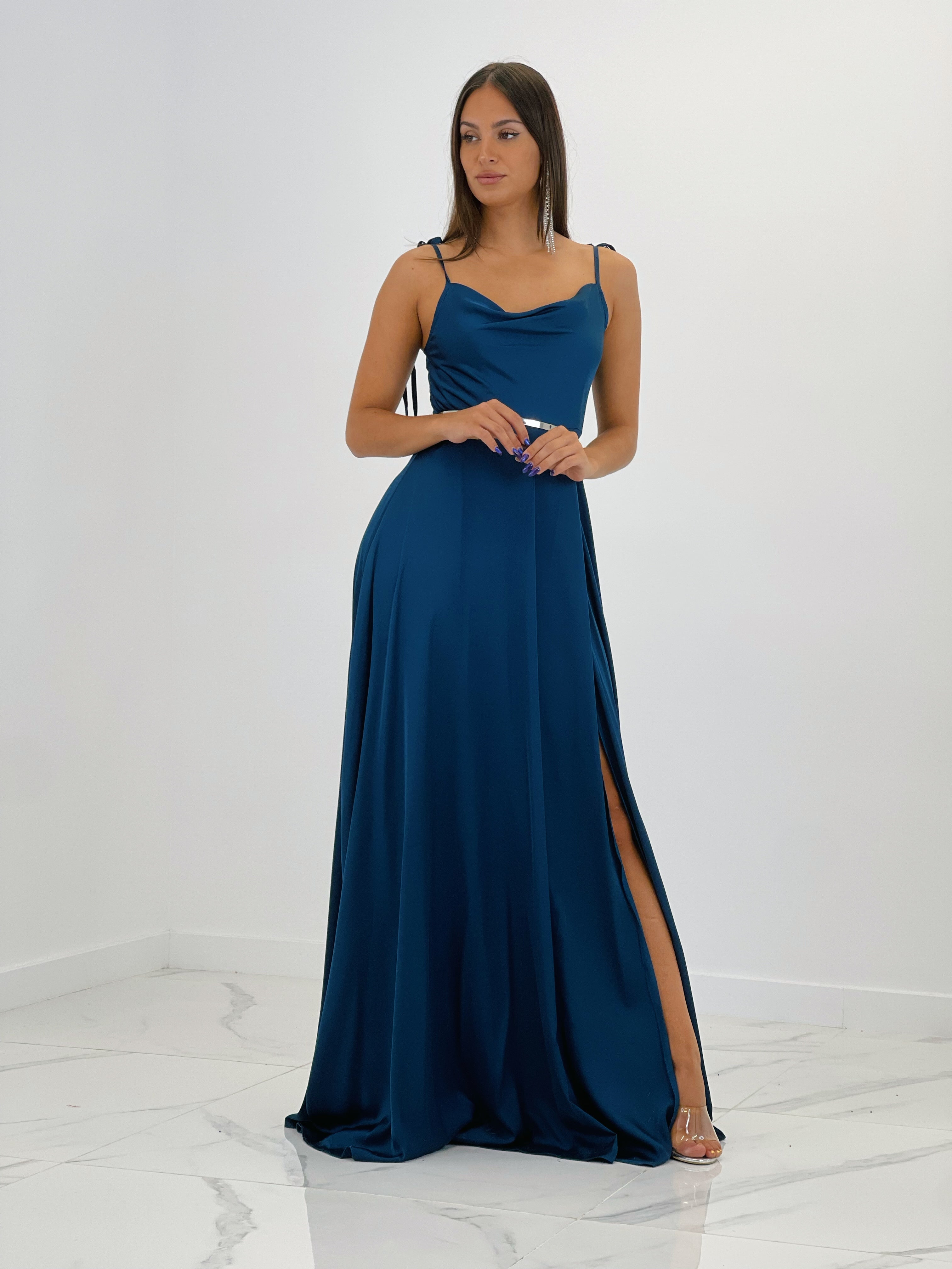 Vestit cascada cerimònia Loren